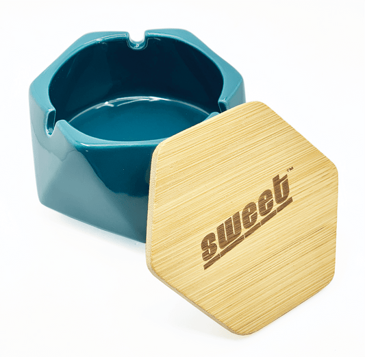 Sweet Ashtray with Bamboo Lid